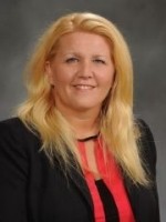 Dr. Jennifer Pealer head shot