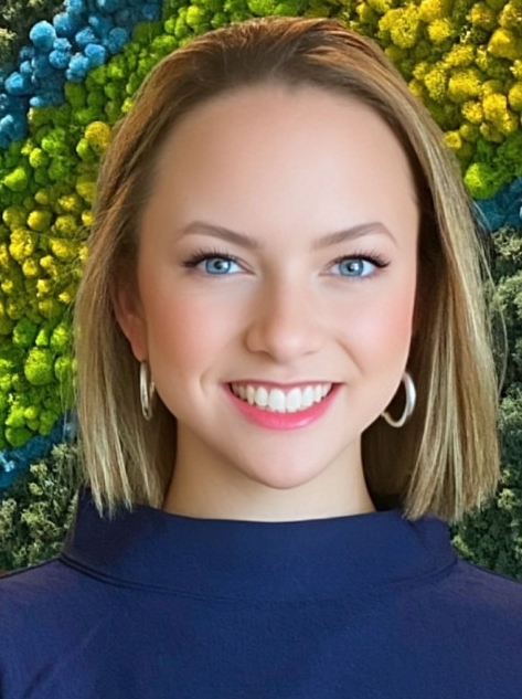 Stephanie Cole Headshot